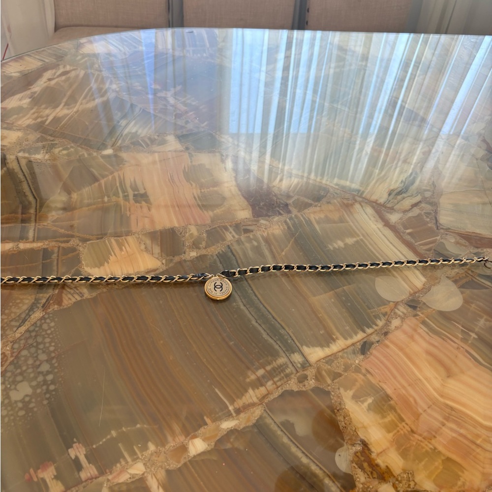 Chanel vintage medallion leather chain belt XS/S